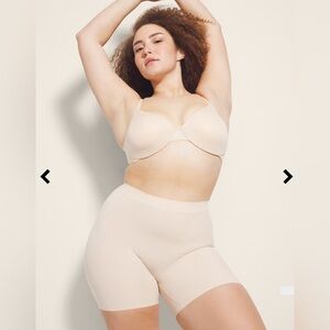 Soma Almost Bare Skimming Shorts size XXL